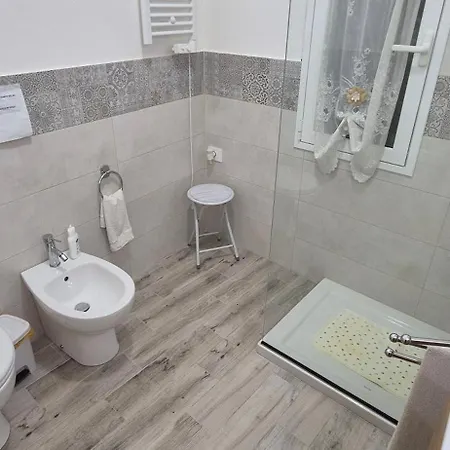 Apartment Domus Elia *